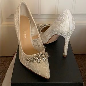 I.T Cámara Wedding Heels